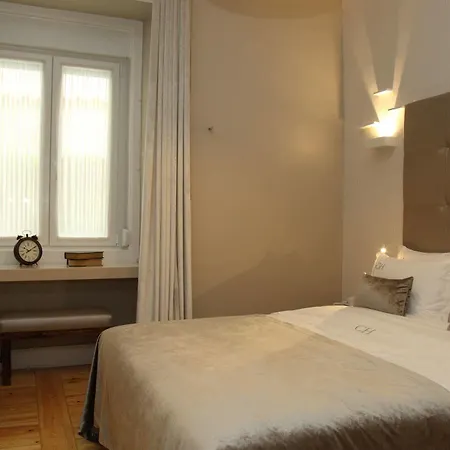 Castilho House Cais 3*