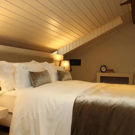 Castilho House Cais Bed and Breakfast 3*
